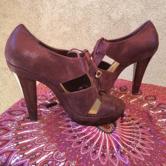 GORGEOUS Coach Teagan Leather Shimmer Heels- Like New - Picture 2 of 11